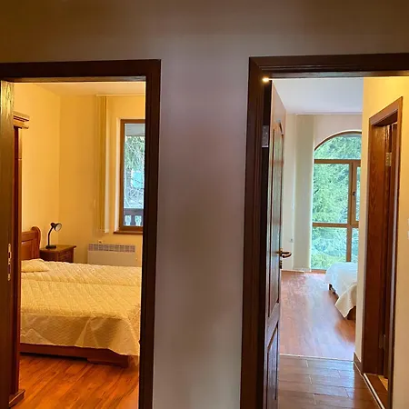 Cedar Heights Cozy Apartment Pamporovo
