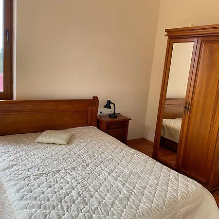Cedar Heights Cozy